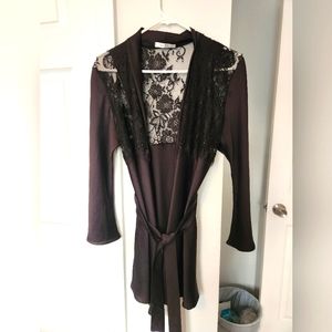 Lace and satin robe - medium